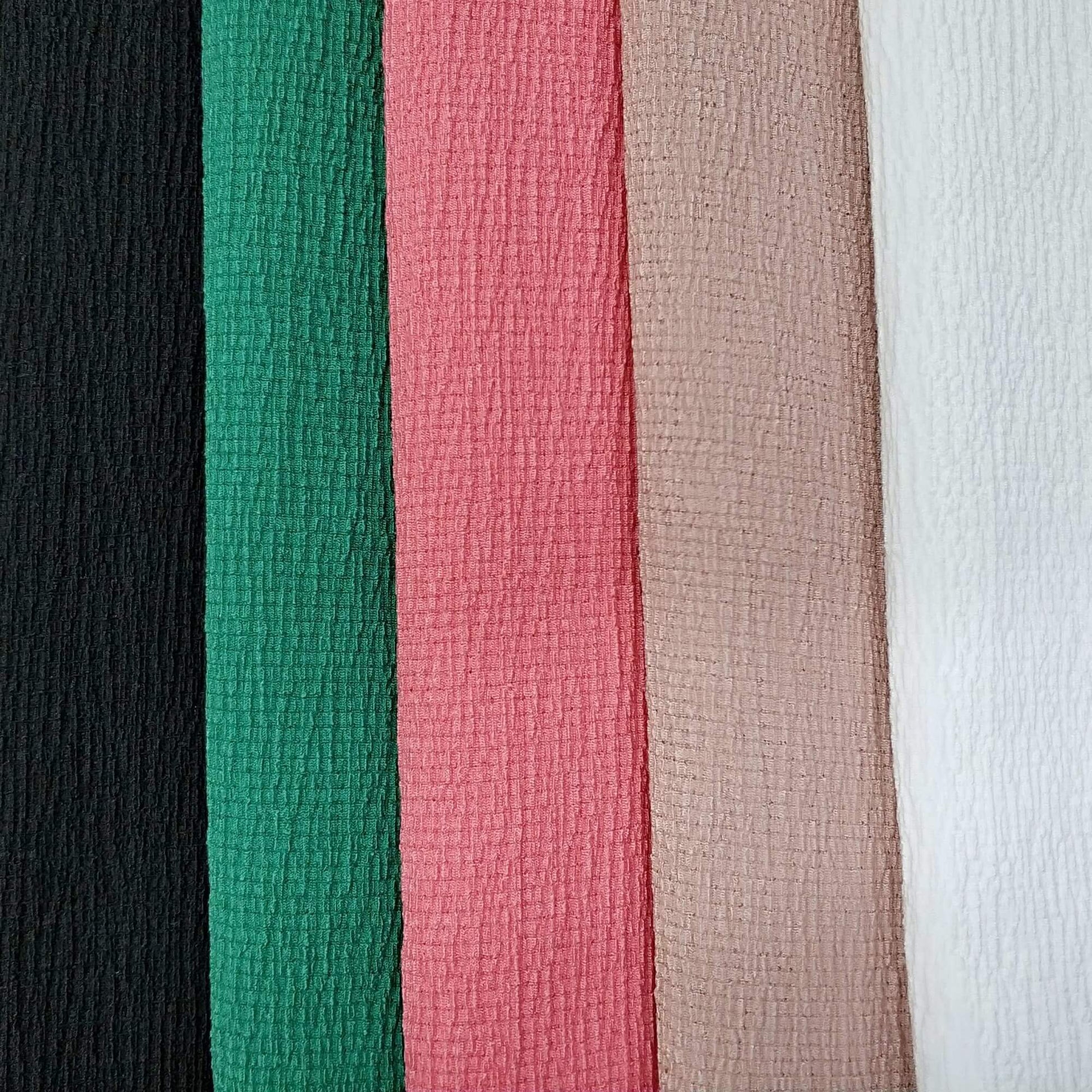 Crepe-Style Knit Featuring A Gentle Crinkled Texture In Varius colors