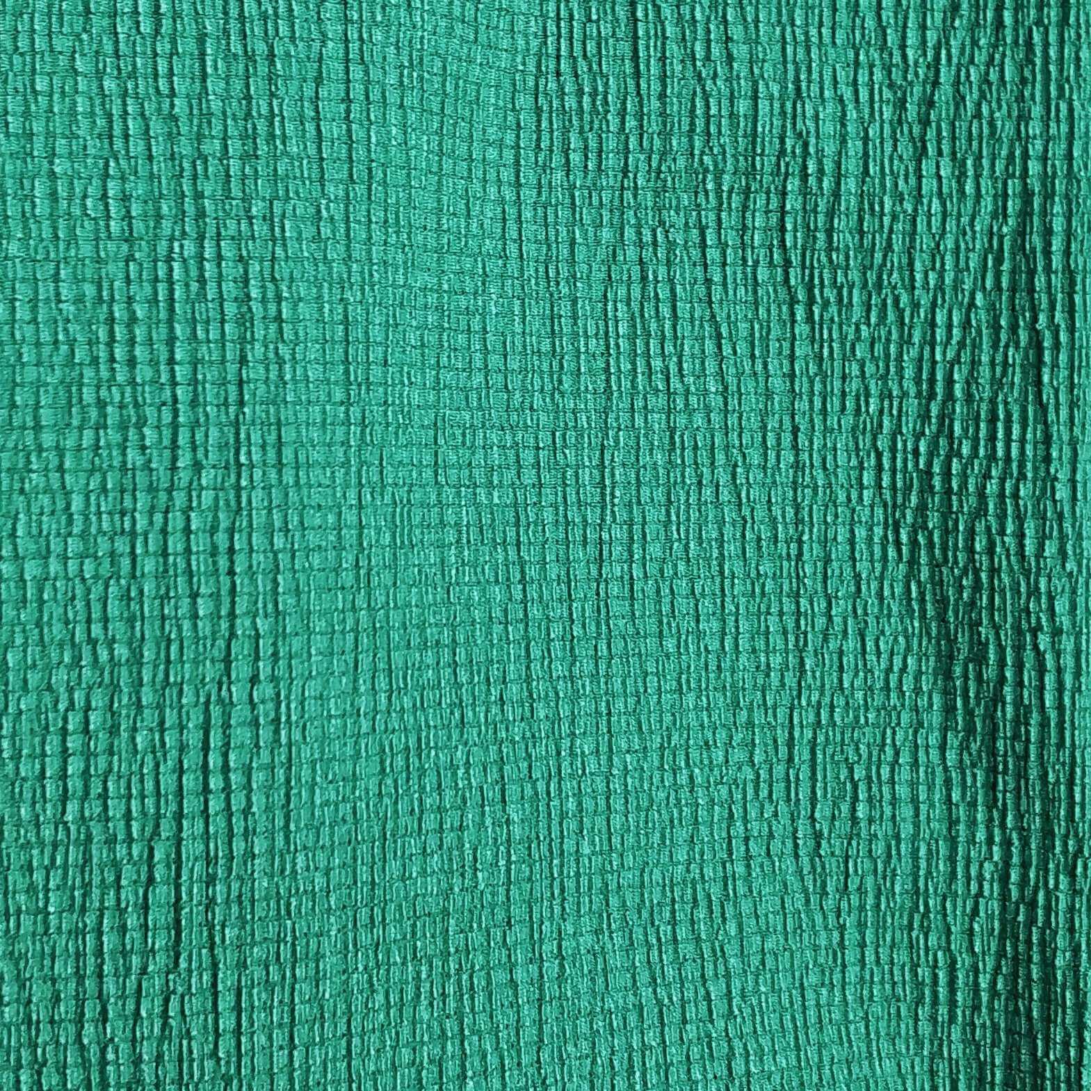 Crepe-Style Knit Featuring A Gentle Crinkled Texture In Green Color