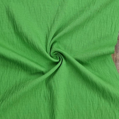 Lightly Crinkled Linen‑Look Fabric In Kelly Green