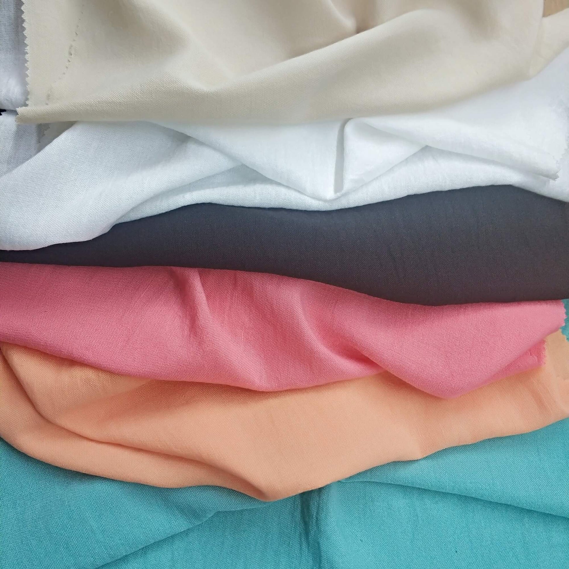 Linen‑Look Woven Fabric In Varius Colors 